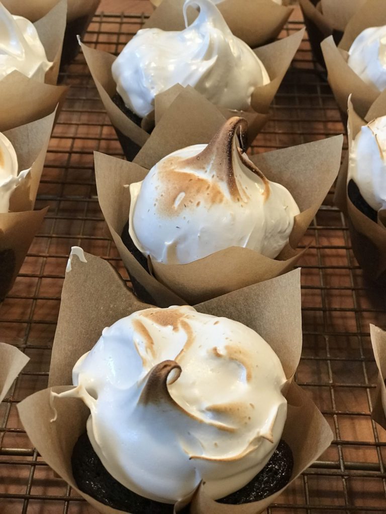 Gimme S'more Cupcakes!